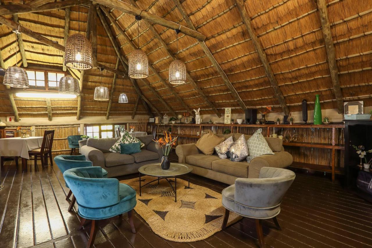 Nongoma Lodge & Inn Cc Kültér fotó